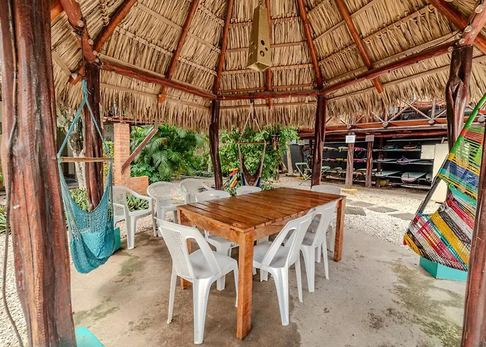Hostel Surf Camp
